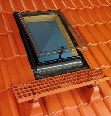 Люк Окно-люк FAKRO WSZ Люк Окно-люк FAKRO WSZ