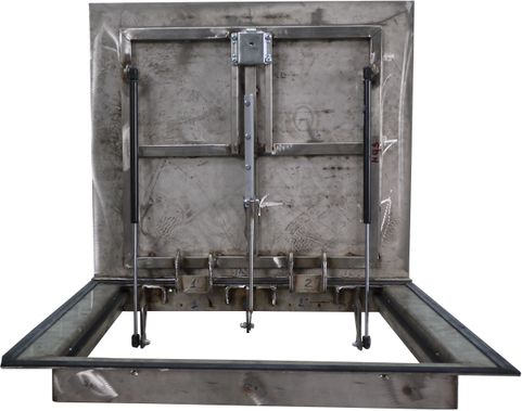 Напольный люк Дворник Уголок, нержавеющая сталь AISI 304 800*2200 Напольный люк Дворник Уголок, нержавеющая сталь AISI 304 800*2200